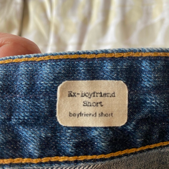 COPY - AG Ex-Boyfriend Short - Picture 2 of 9